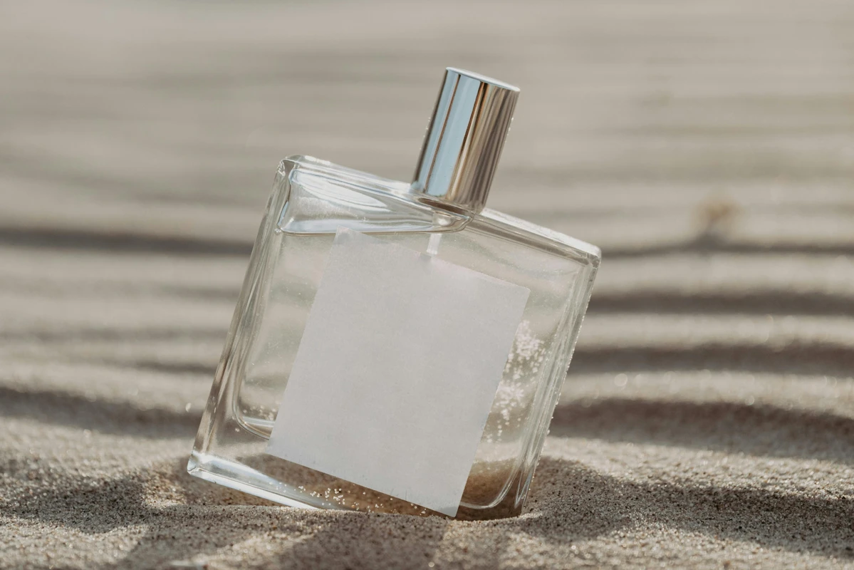 Ukuran Stiker Botol Parfum yang Tepat untuk Menarik Pelanggan 1 ukuran stiker botol parfum