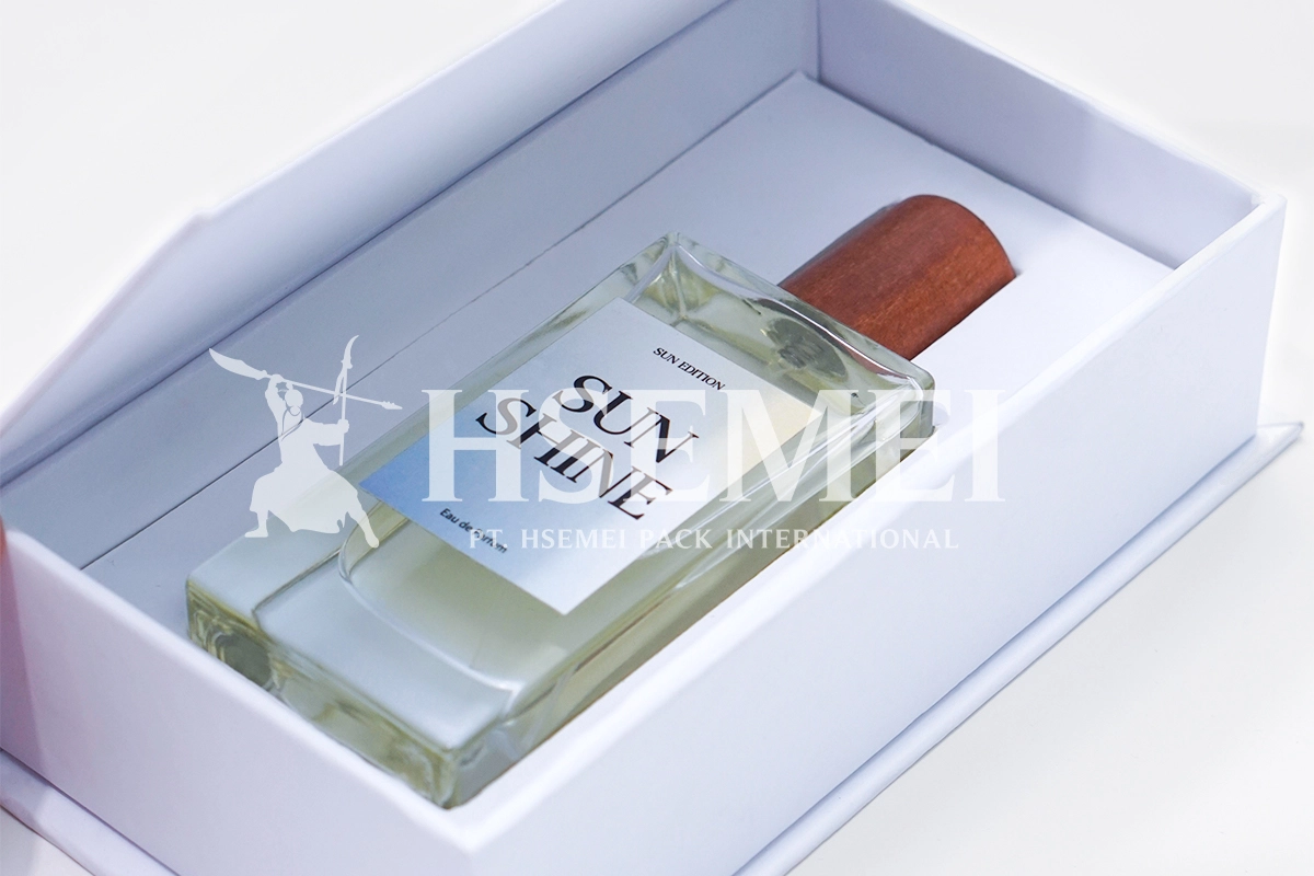Cetak Box Parfum Custom: Bebas Pilih Finishing & Proses Cepat 1 box parfum custom