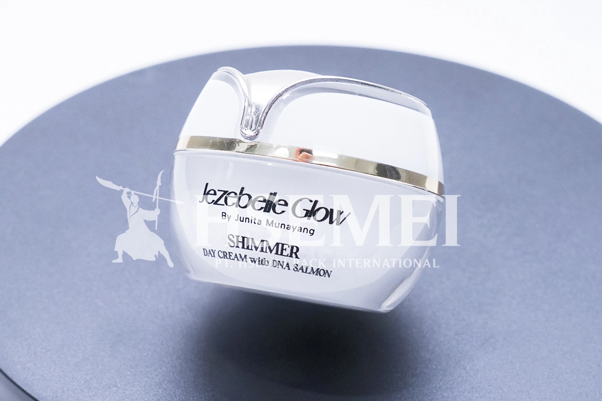 desain kemasan produk skincare