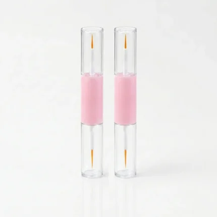 BOTOL LIP CARE DOE FOOT APPLICATOR TWO IN ONE