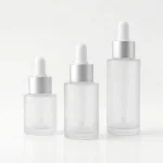 BOTOL SERUM BAHU DATAR DENGAN CAP METALIK PUTIH