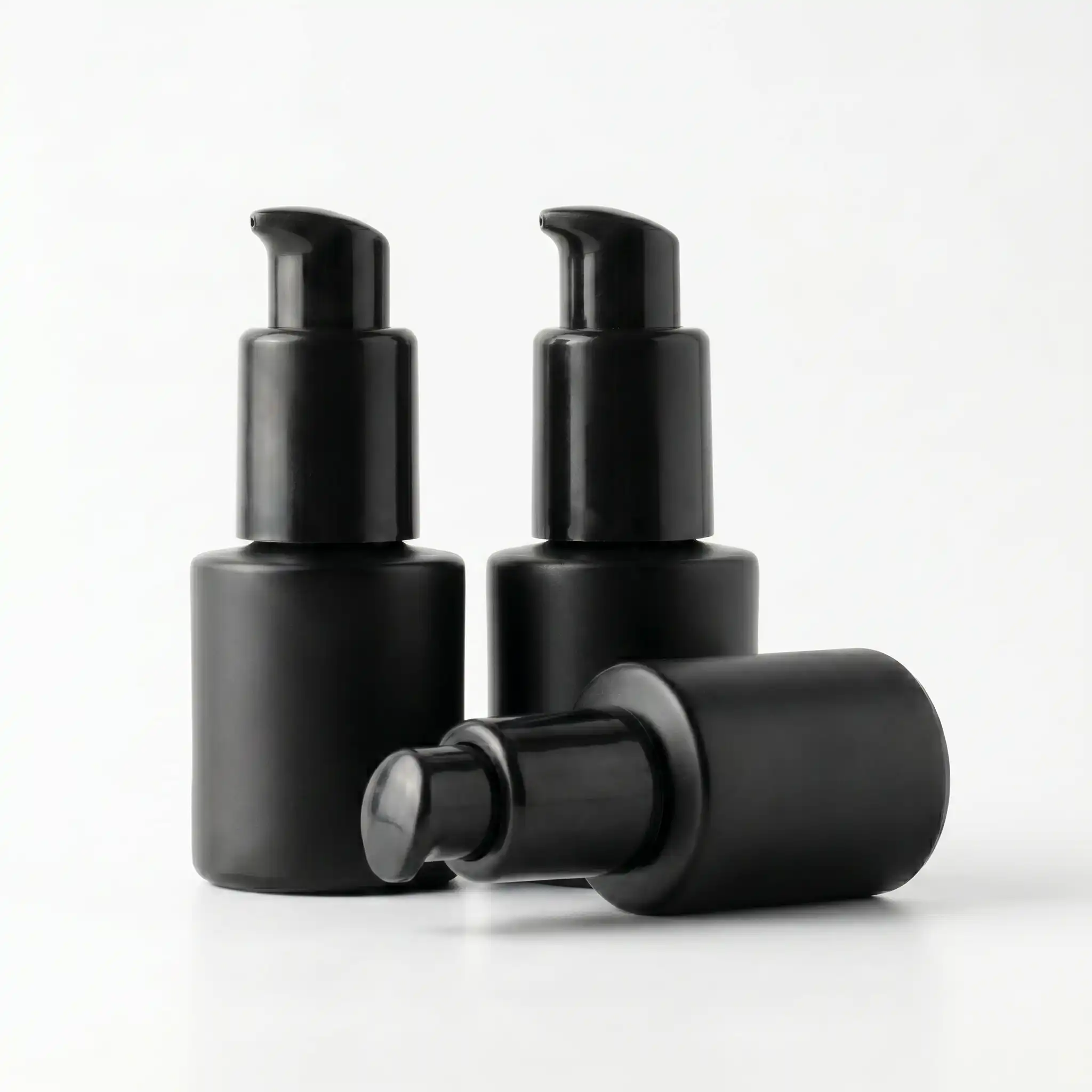 BOTOL SERUM WARNA HITAM BAHAN BAKU KACA (GLASS) BOTOL SERUM WARNA HITAM BAHAN BAKU KACA (GLASS)