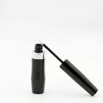 KEMASAN KOSMETIK BOTOL TUBE EYELINER SATU SISI DENGAN APLIKATOR TIPIS
