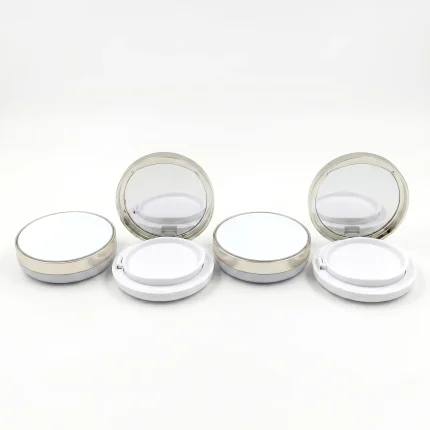 KEMASAN KOSMETIK CUSHION COMPACT DENGAN PUFF, CERMIN, DAN INNER LID