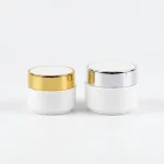 KEMASAN KOSMETIK POT JAR WARNA PUTIH GLOSSY DENGAN CAP SILVER N GOLD METALIK