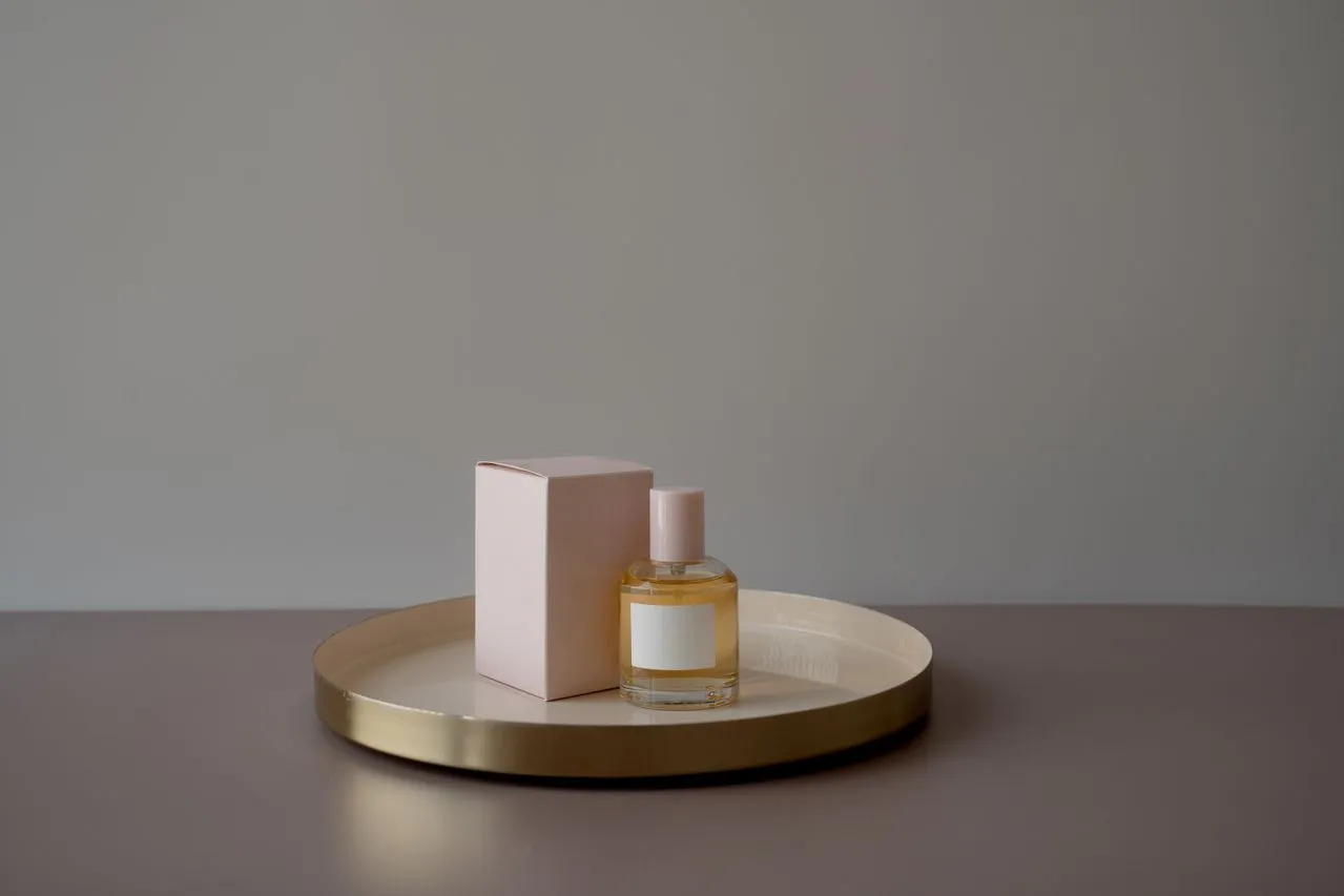 contoh desain kemasan kosmetik