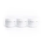 kemasan kosmetik POT PP BUNGA PUTIH PUTIH varian warna putih dengan ring silver metalik