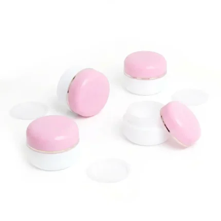 kemasan POT PP 15GR PINK-PUTIH varian warna putih dengan aksen pink dan ring silver metalik premium