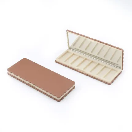 kemasan eyeshadow persegi panjang motif kue krim